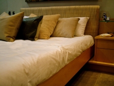 Bedroom_Scatter_Cushions.jpg